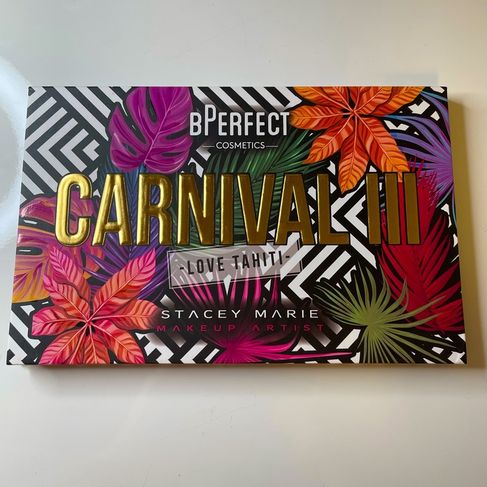 💖BPerfect Cosmetics x Stacey Marie Carnival III Love Tahiti Eyeshadow Palette💖